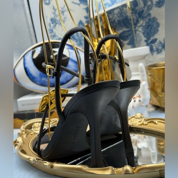 🆕 GIANNI BINI 🧿 NWOB Carletta Lip Ornamented Sandals, Black Leather, Sz 7 - Picture 13 of 16